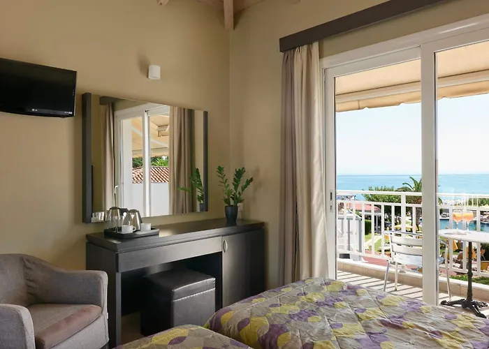 Paspalis 3* Skala (Kefalonia)